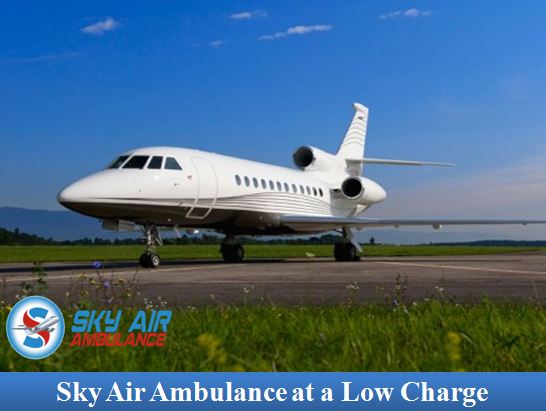This image has an empty alt attribute; its file name is sky-air-ambulance..jpg